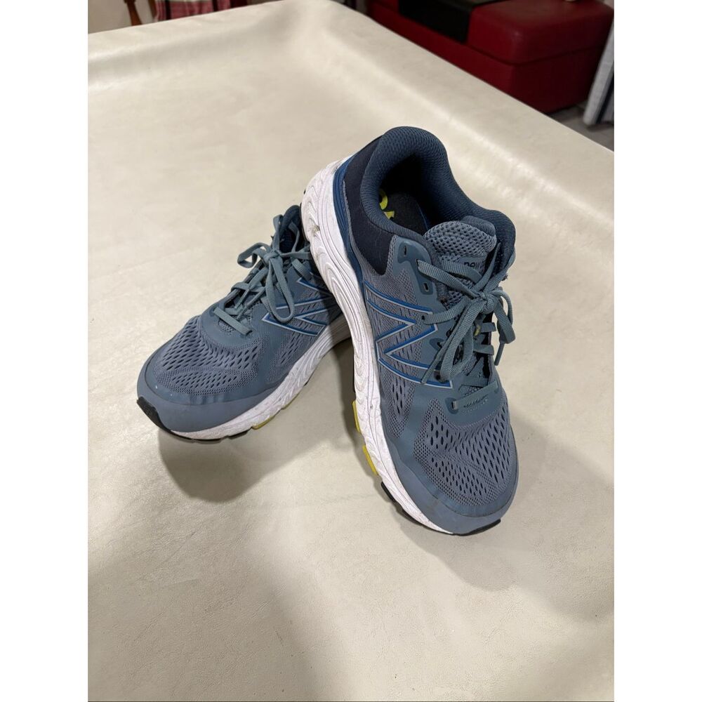 New Balance Men’s Running Shoes, Size 9, Width 4E, EEEE, M840LB5, Gray